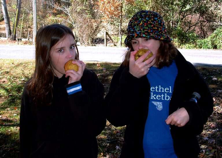 eating pears