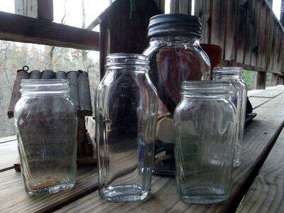 Vintage Glass Spice Jars, Set of 4 Diamond Glass Spice Containers