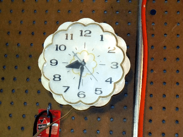 CLOCK FOLKLORE IN APPALAHCIA