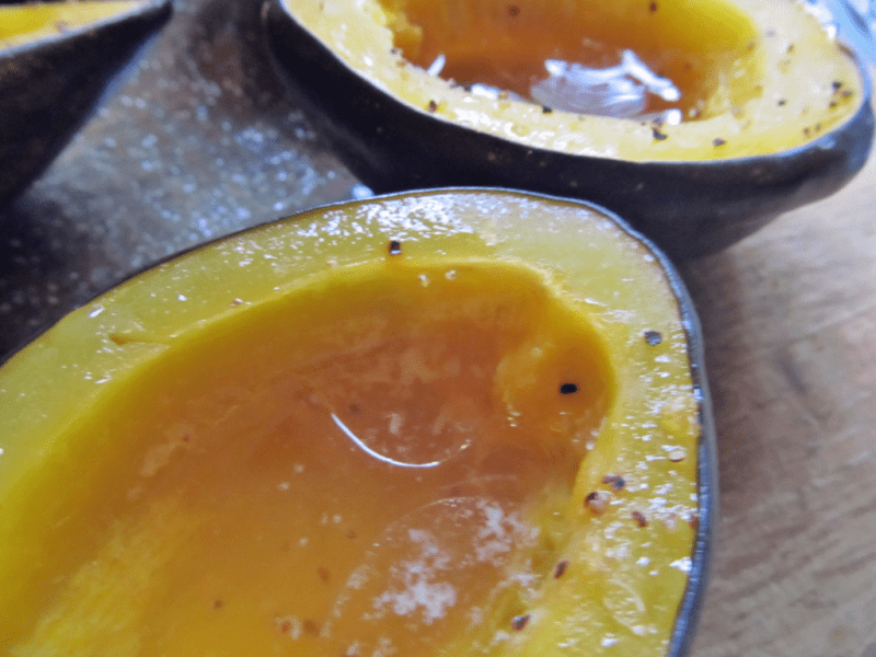 Acorn squash with sorghum