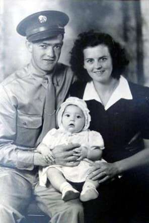 Sanford (Sam), baby Velma, and Pearl Cable - 1943