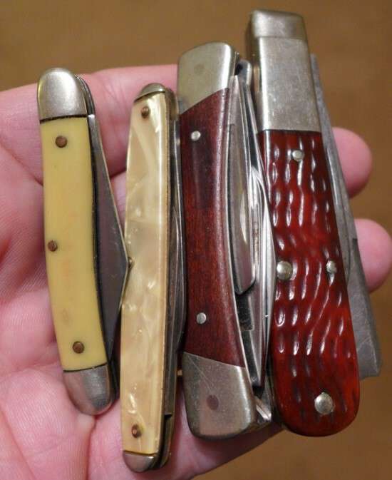 A few of Commodore’s passed-on knives