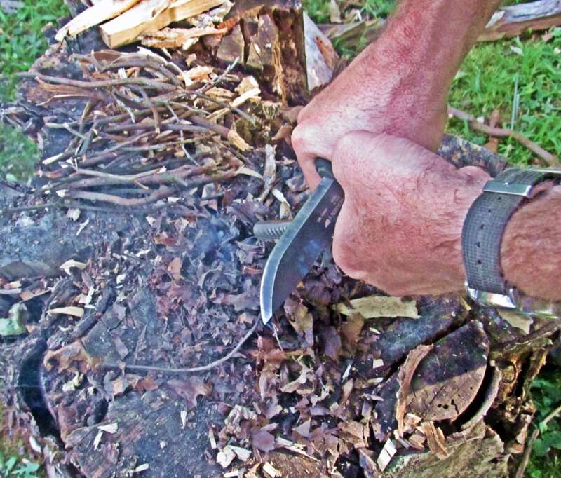 how to start a fire with a ferro rod