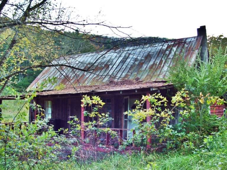 house with nobody in it