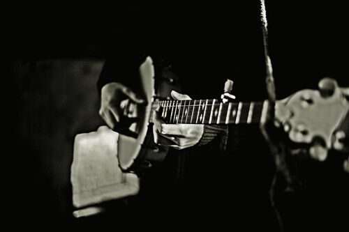 banjo-playing-in-appalachia