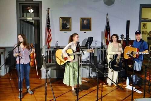 The Pressley Girls and Paul and Tipper