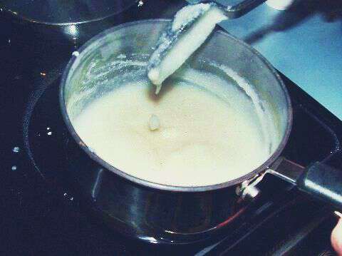 Making-Cornmeal-Mush
