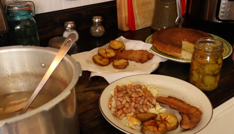 soup beans and cornbread