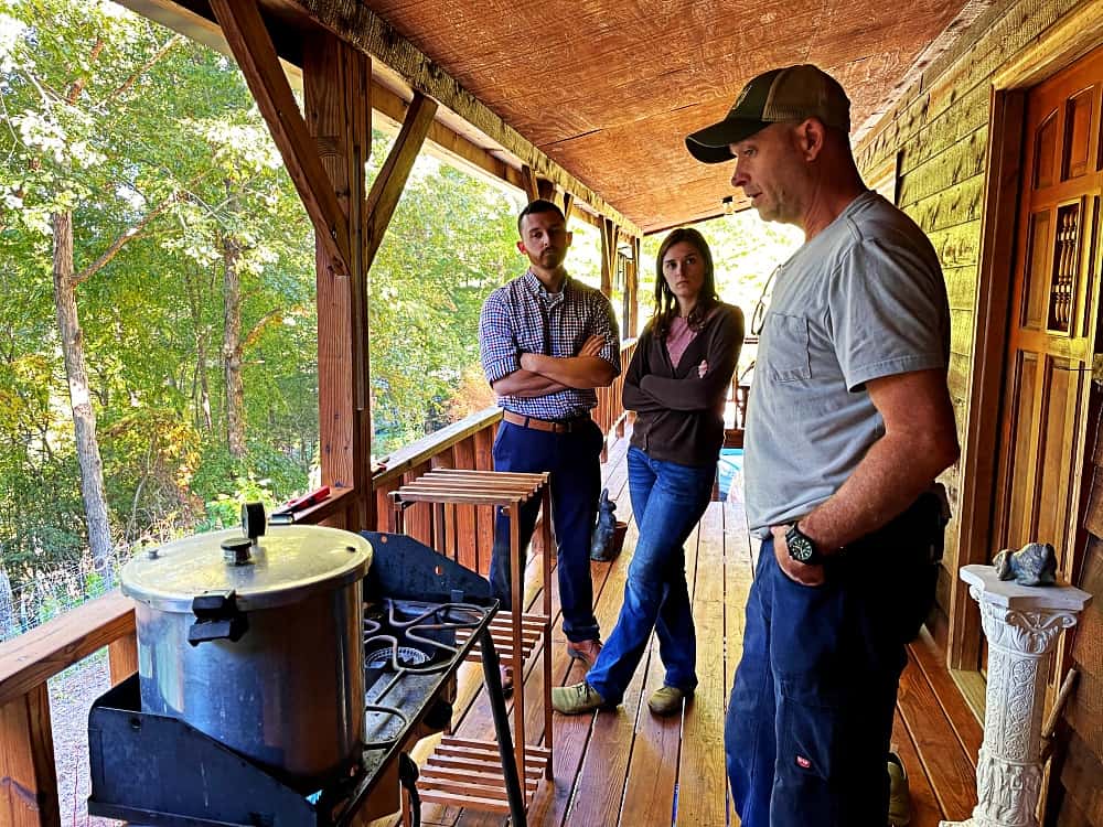 Teaching the Next Generation to Preserve Food Blind Pig and The Acorn